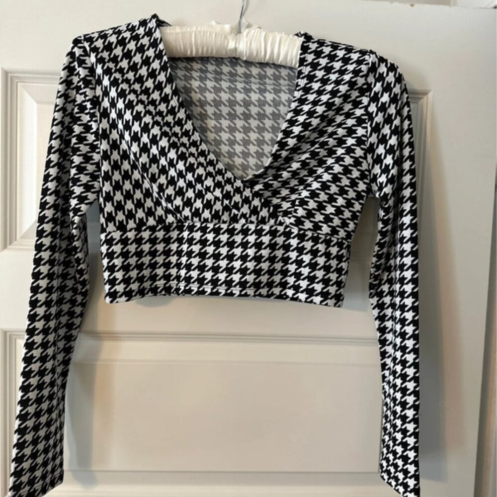 Alabama Houndstooth Wrap Top M